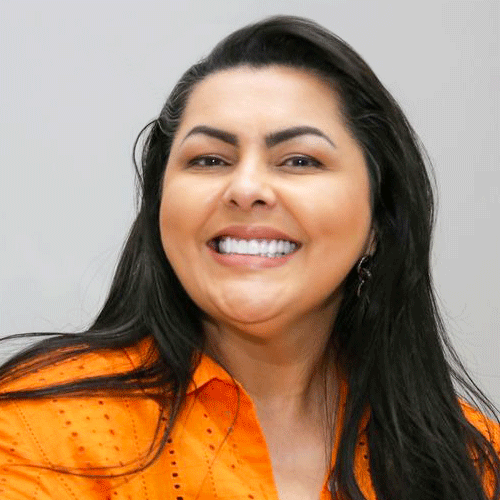 Professora Sheila Lacerda